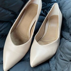 Sz9 Josie kitten heel -heels with arch support-great neutral color (sand)